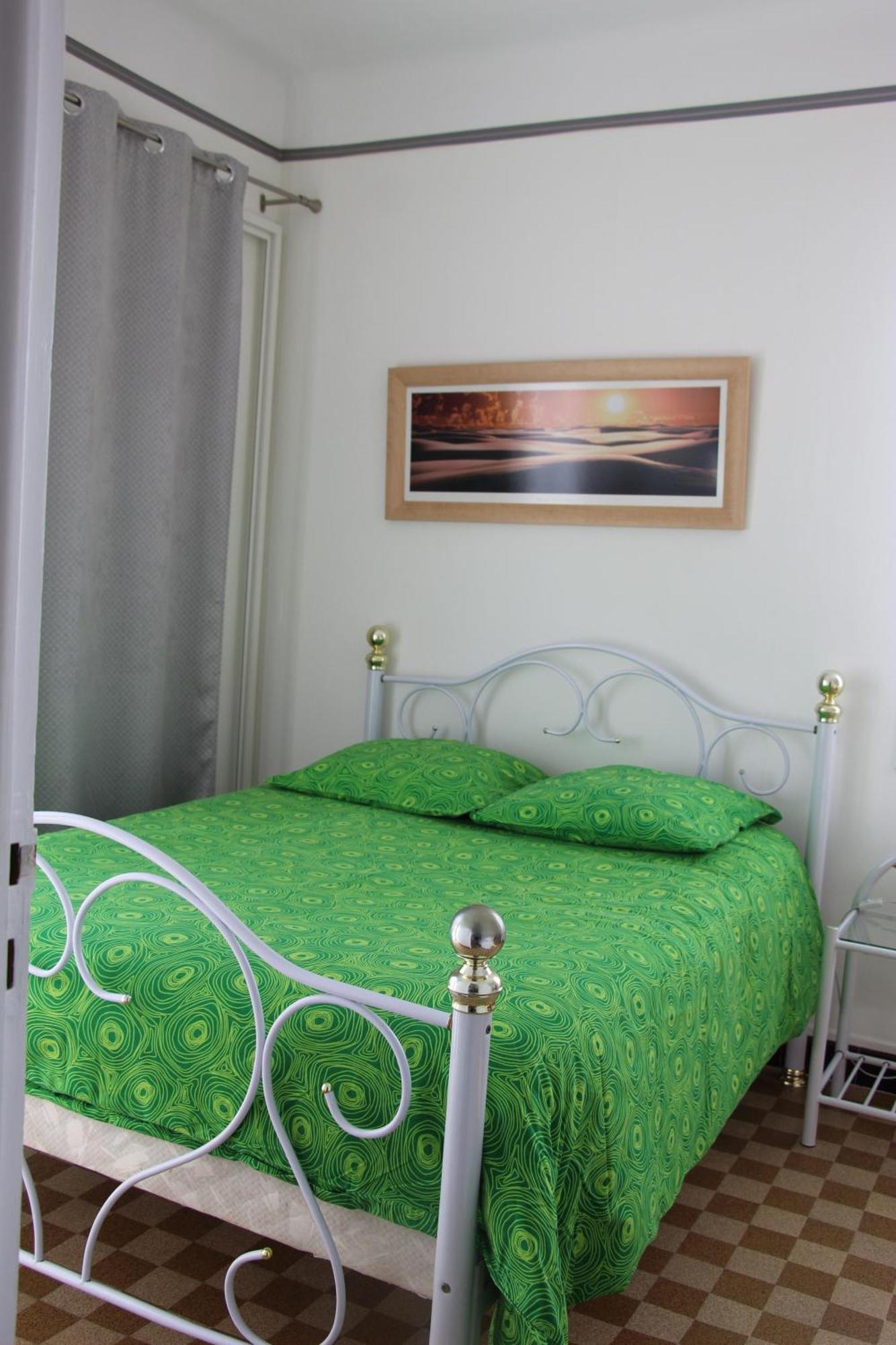 Apartment 2 Pieces Calme Et Fonctionnel *